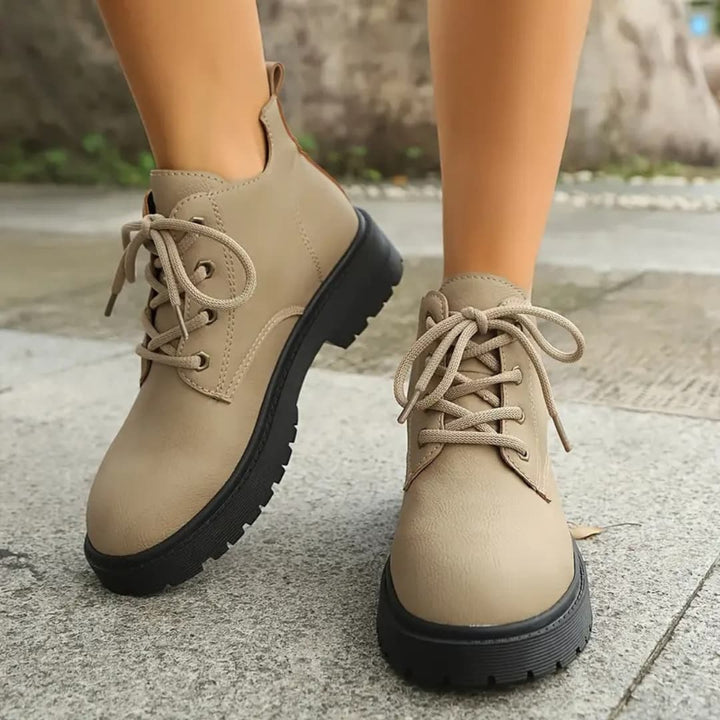Josephine - All-Season Combat Boots med snöring till dam