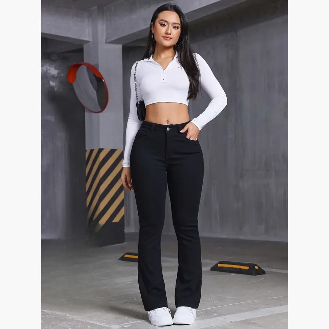 Hilda - Snygga Flare-jeans med hög midja för dam