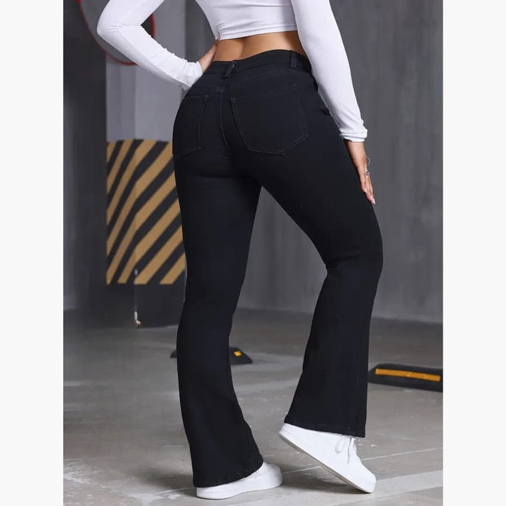 Hilda - Snygga Flare-jeans med hög midja för dam