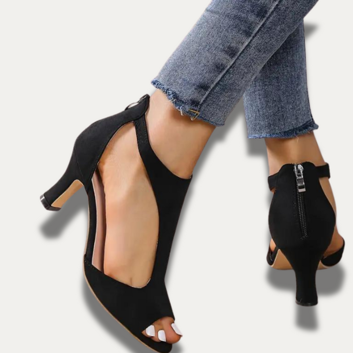 Stilfulla peep-toe häler
