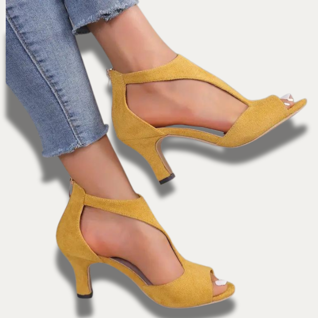 Stilfulla peep-toe häler