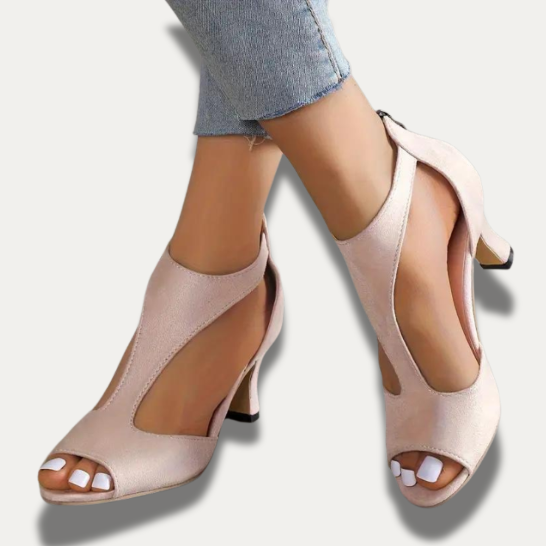 Stilfulla peep-toe häler