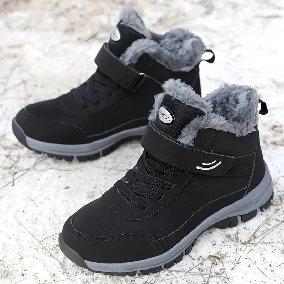Kvinnor sneakers med plysjfôr och halksäker sula