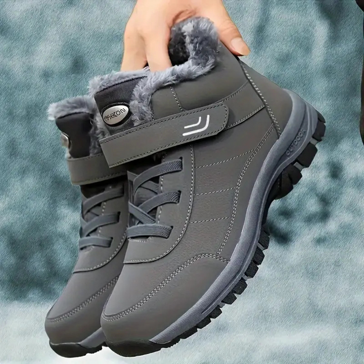 Kvinnor sneakers med plysjfôr och halksäker sula