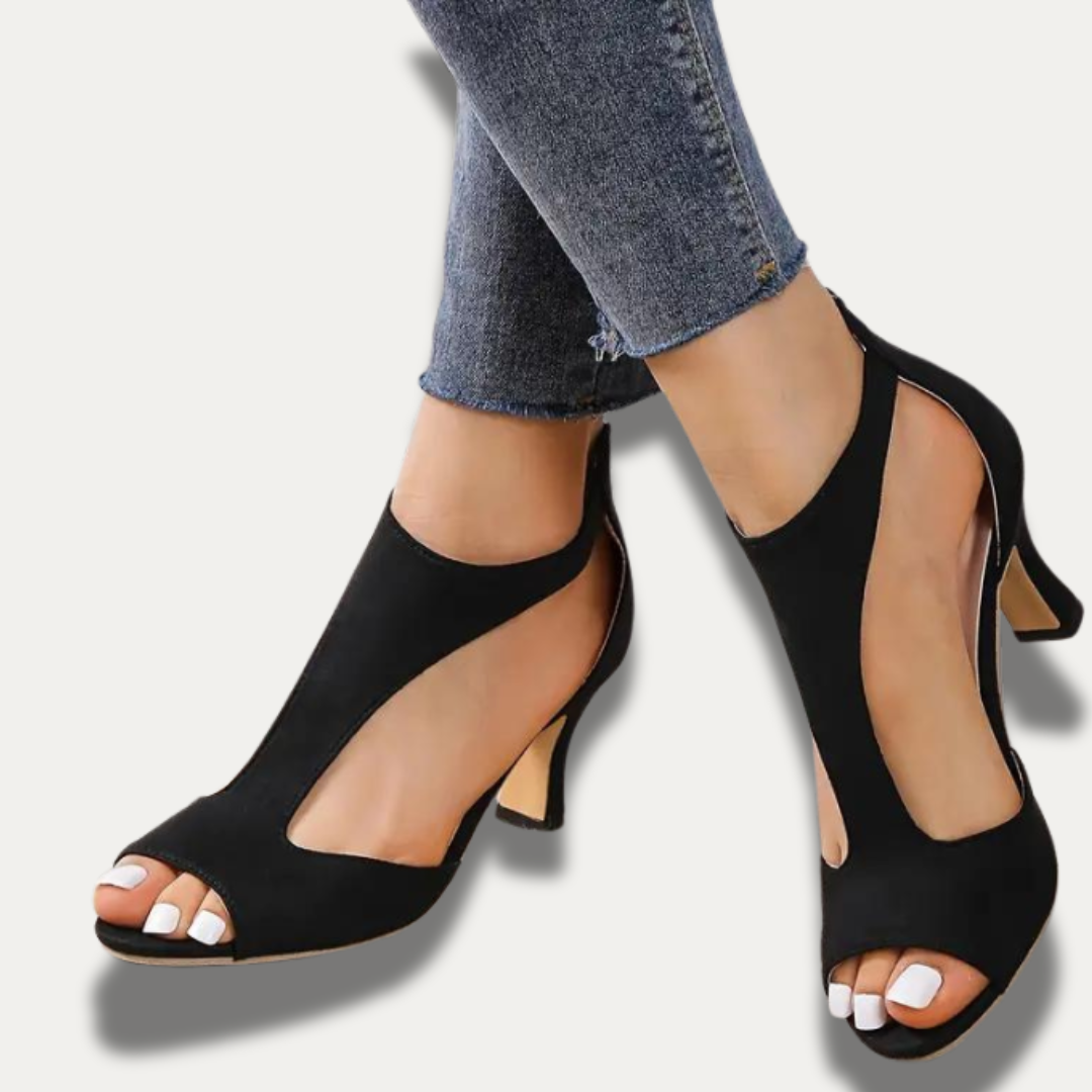 Stilfulla peep-toe häler