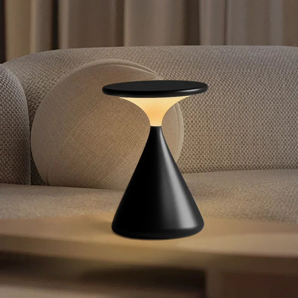 Aeron Hourglass Bordslampa - Batteridrevet | Justerbar LED