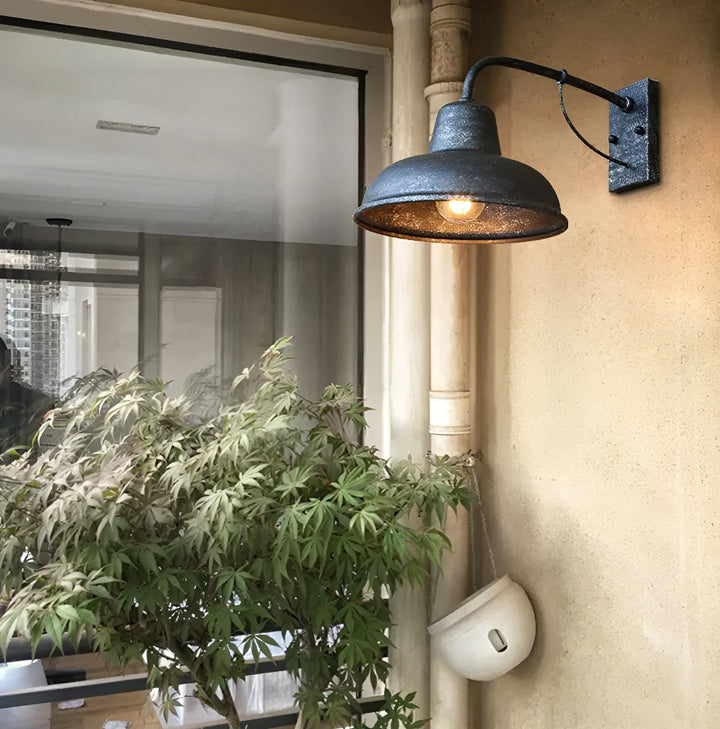 Vägglampa i Antikk Stil för Inomhus och Utomhus Användning