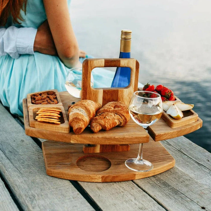 Bärbart Piknikbord i Trä – Perfekt för Utomhus Hygge