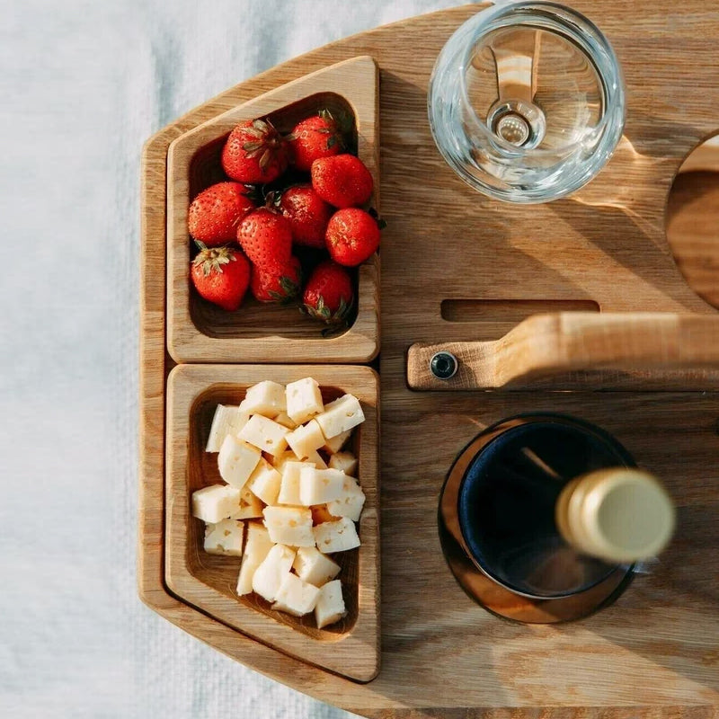 Bärbart Piknikbord i Trä – Perfekt för Utomhus Hygge