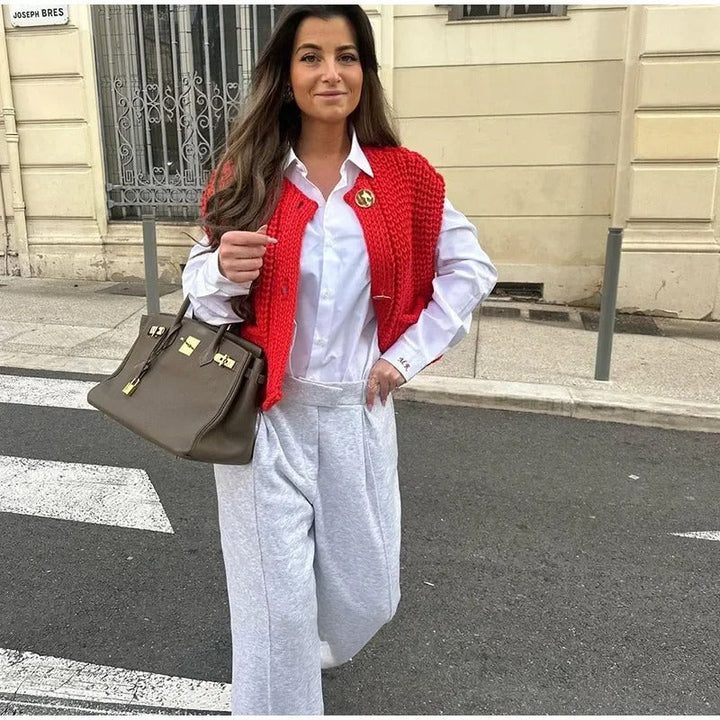 Dam Strikkevest med Metallknapper – Elegant Komfort &amp; Stil