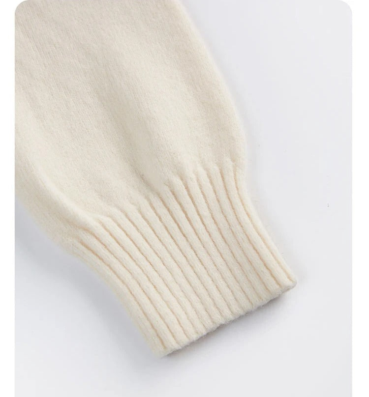 Dam Elegant Cardigan med V-hals och Skjev Knute