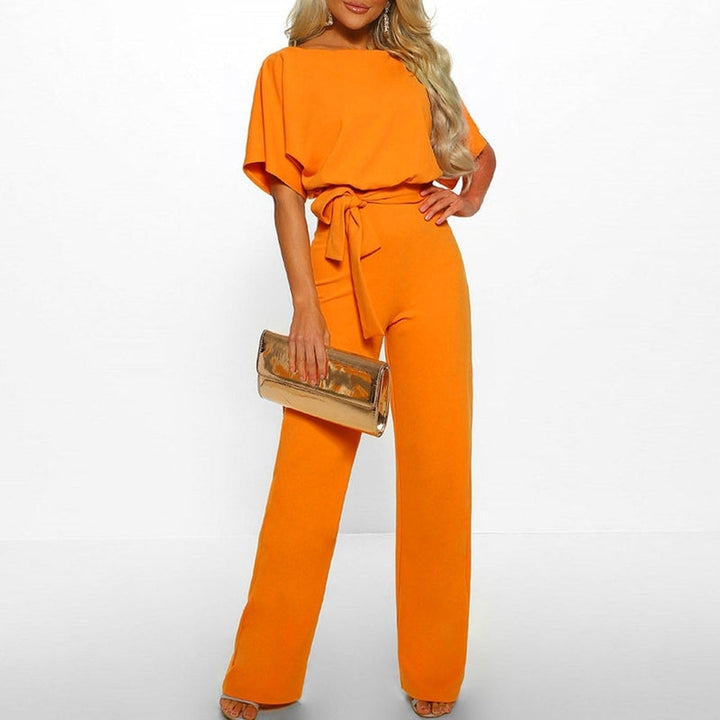 Dam Jumpsuit med Snöring i Midjan – Elegant och Bekväm