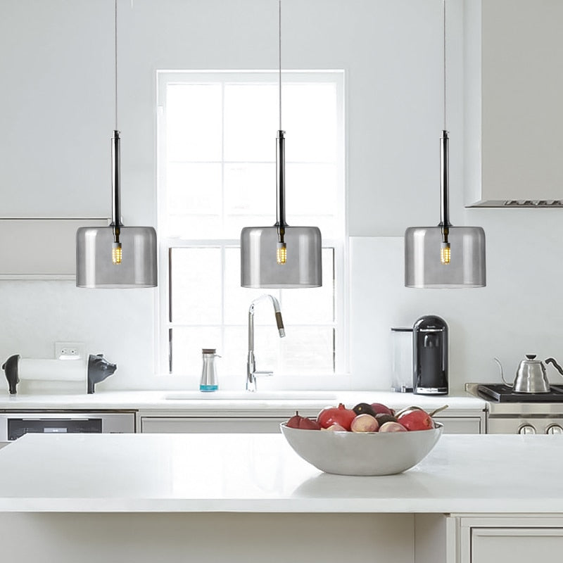 Elegant Glasstaklampe för Spisebord – Skapa Stämning