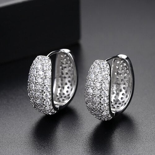 Kvinnor Huggie Hoop Öredobber i Sterling Silver