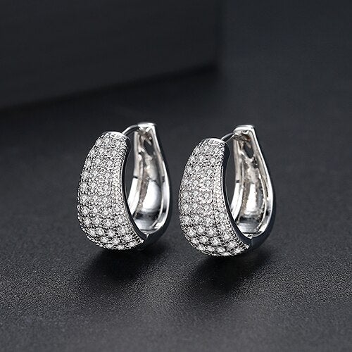Kvinnor Huggie Hoop Öredobber i Sterling Silver