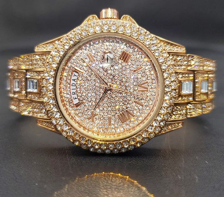 Diamond Herreklokke - Luksuriöst Tidsstykke med Glittrande Detaljer