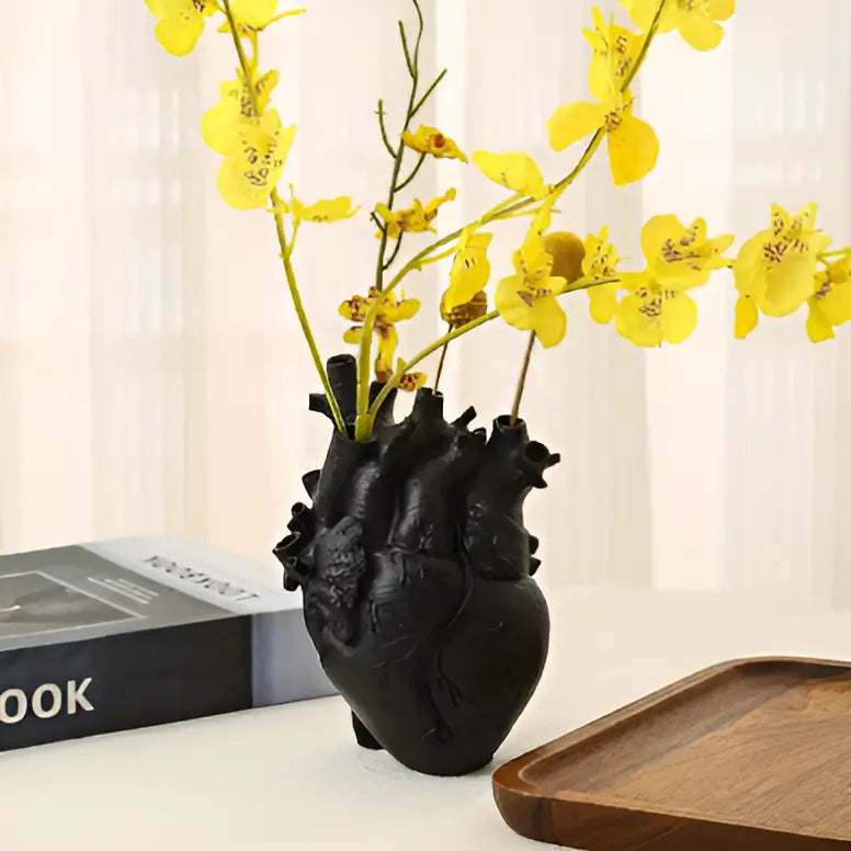 Elegant Hjerteformet Dekorvase för Hemmet