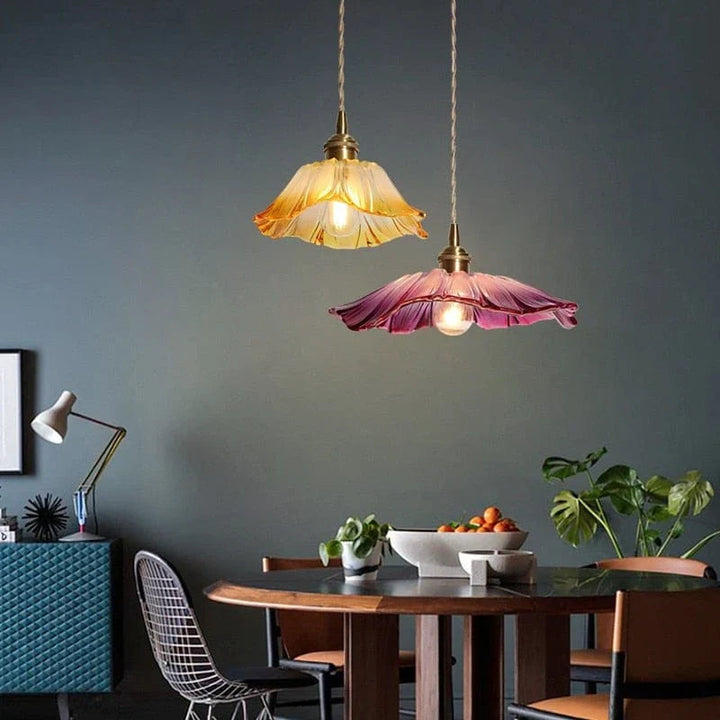 Elegant Lotusglasslampe – Skapa Magisk Atmosfär Hemma