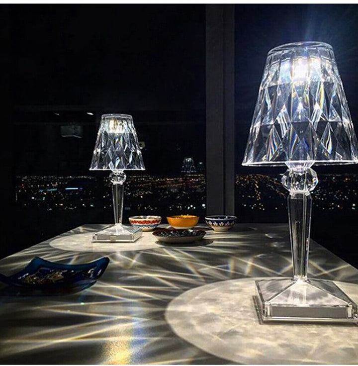 Elegant Nattbordslampe i Krystall med Dimbar Beröringskontroll