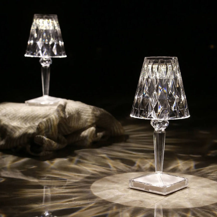 Elegant Nattbordslampe i Krystall med Dimbar Beröringskontroll