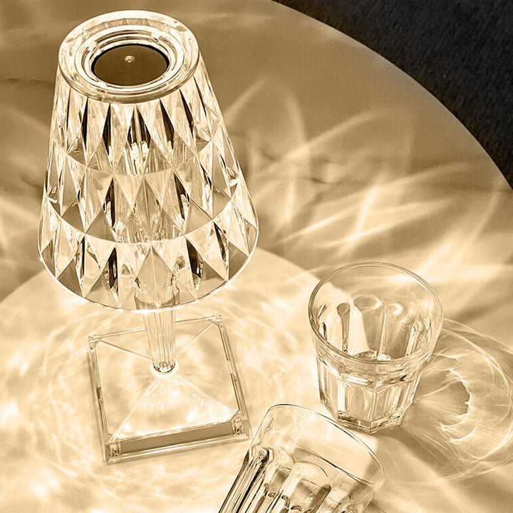 Elegant Nattbordslampe i Krystall med Dimbar Beröringskontroll