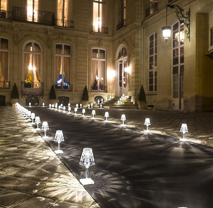 Elegant Nattbordslampe i Krystall med Dimbar Beröringskontroll