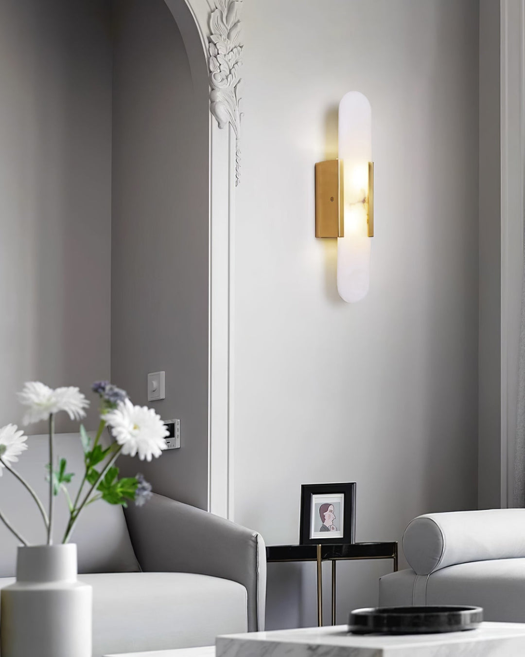 Vägglampa i Alabast | Elegant Design | Tidlös Skönhet
