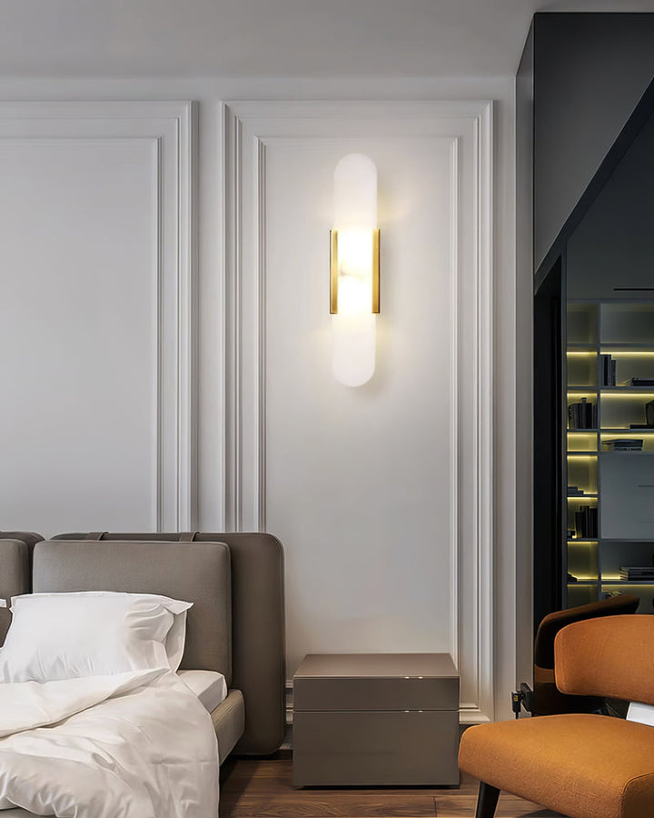 Vägglampa i Alabast | Elegant Design | Tidlös Skönhet