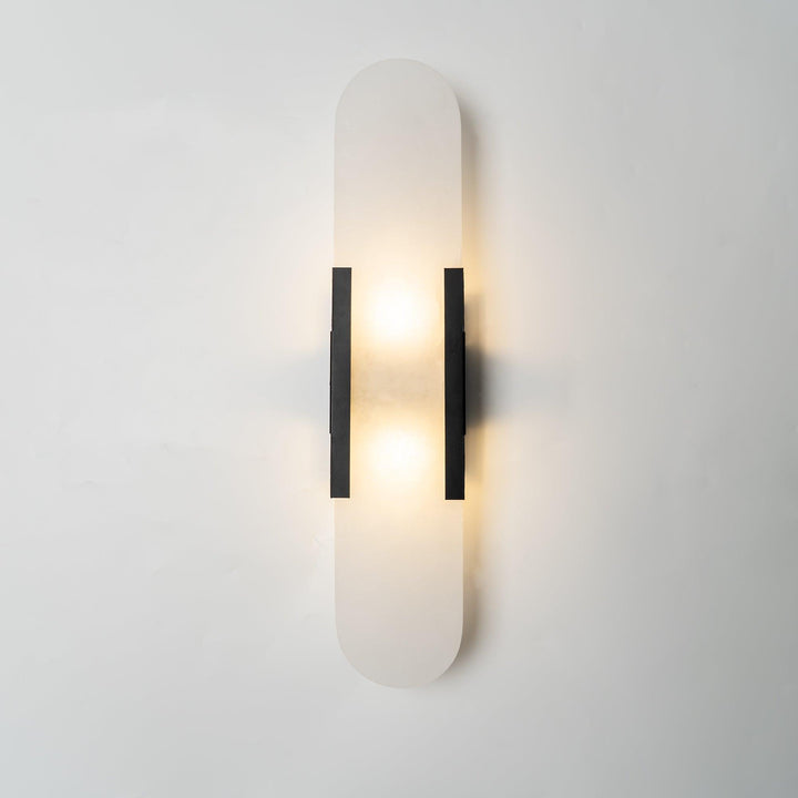 Vägglampa i Alabast | Elegant Design | Tidlös Skönhet