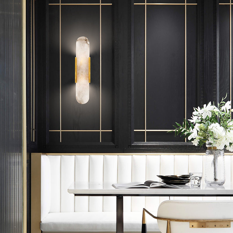Vägglampa i Alabast | Elegant Design | Tidlös Skönhet