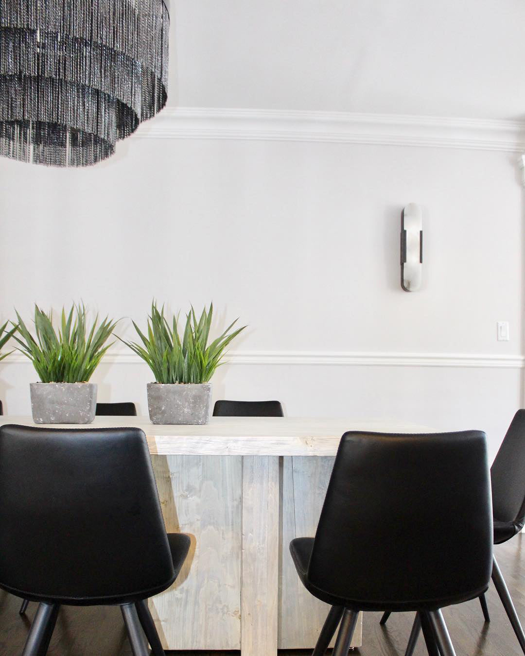 Vägglampa i Alabast | Elegant Design | Tidlös Skönhet