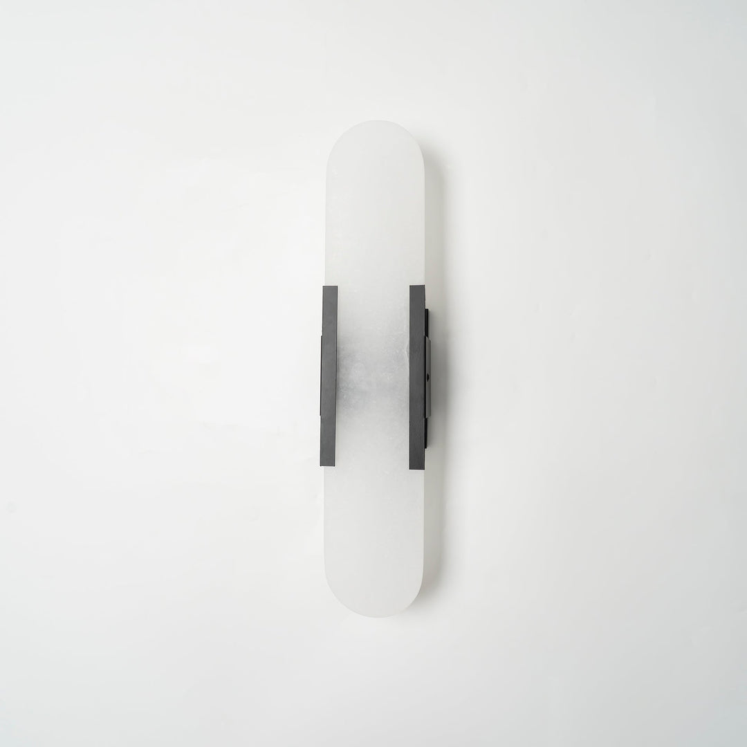 Vägglampa i Alabast | Elegant Design | Tidlös Skönhet