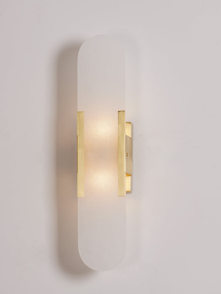 Vägglampa i Alabast | Elegant Design | Tidlös Skönhet