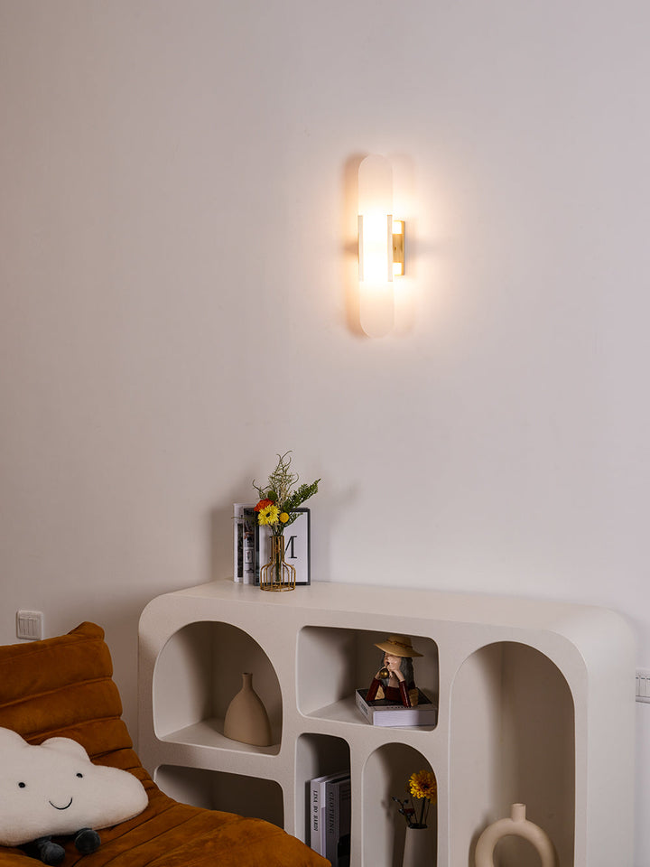 Vägglampa i Alabast | Elegant Design | Tidlös Skönhet