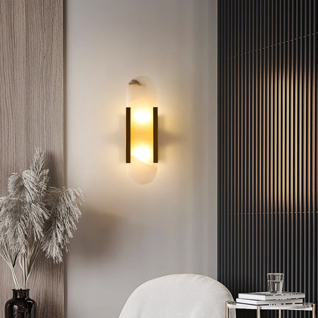 Vägglampa i Alabast | Elegant Design | Tidlös Skönhet