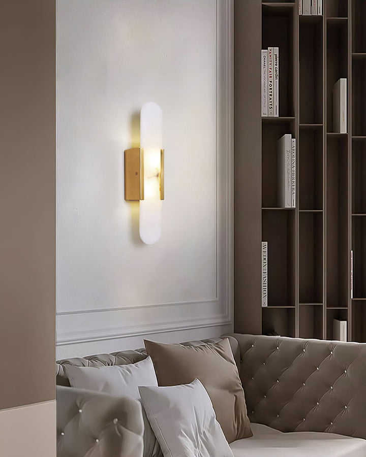 Vägglampa i Alabast | Elegant Design | Tidlös Skönhet