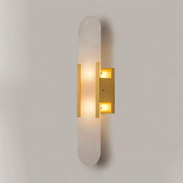 Vägglampa i Alabast | Elegant Design | Tidlös Skönhet