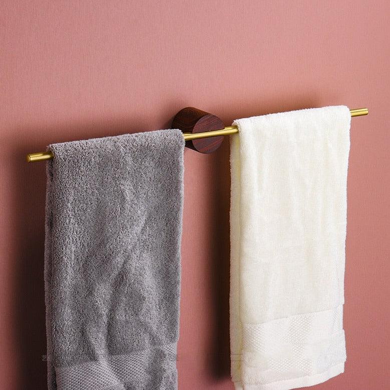 Elegant Håndkleholder med Justerbar Stang – Organiser Badrummet Ditt