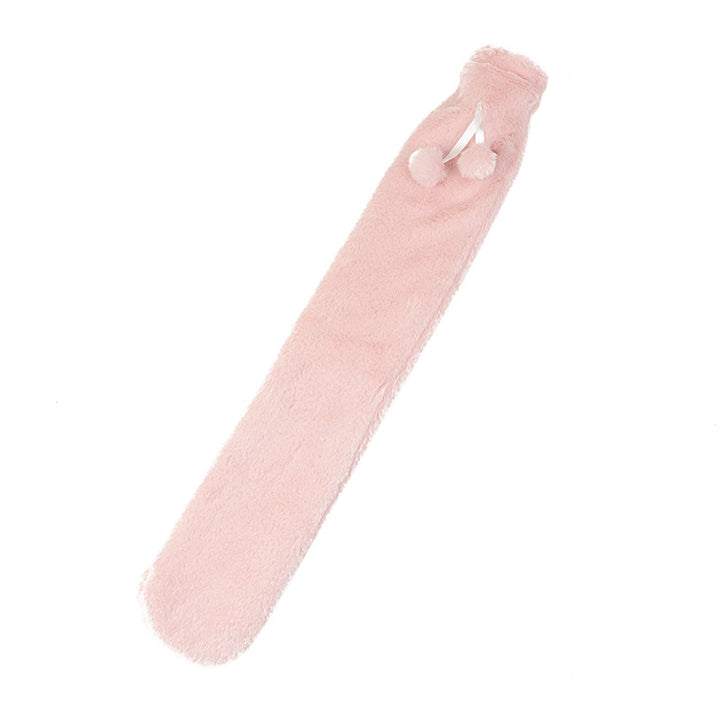 Lång värmeflaska med stickat överdrag