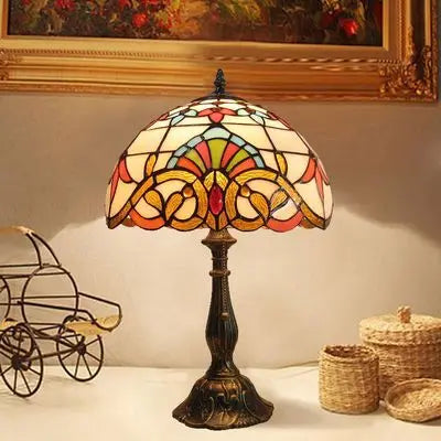Bordslampa med Färgglad Design och Flexibel Lyssetting