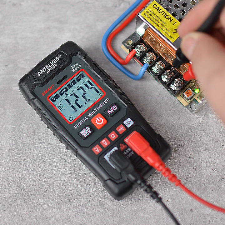 Forbedret Multimeter med EBTN LCD - Enkelt och Noggrann