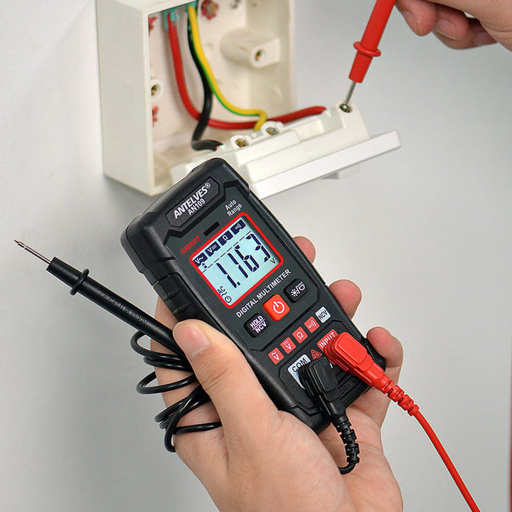 Forbedret Multimeter med EBTN LCD - Enkelt och Noggrann