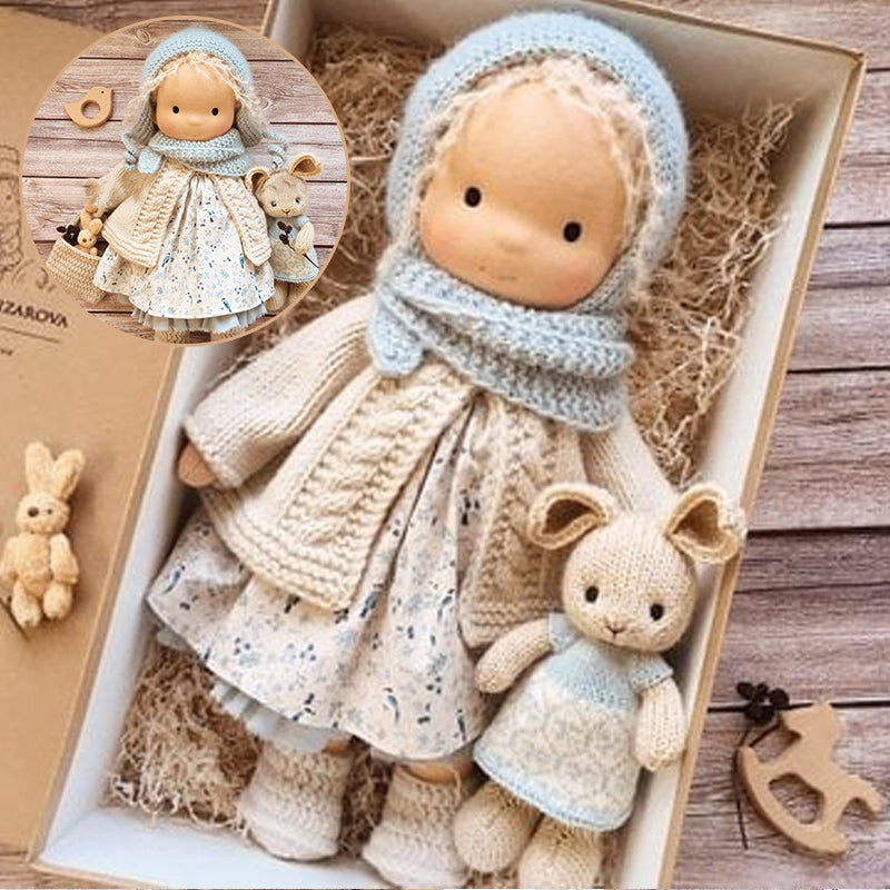 Håndlaget Waldorf-dukke - Ökologisk Bomull | Polka Dots Design