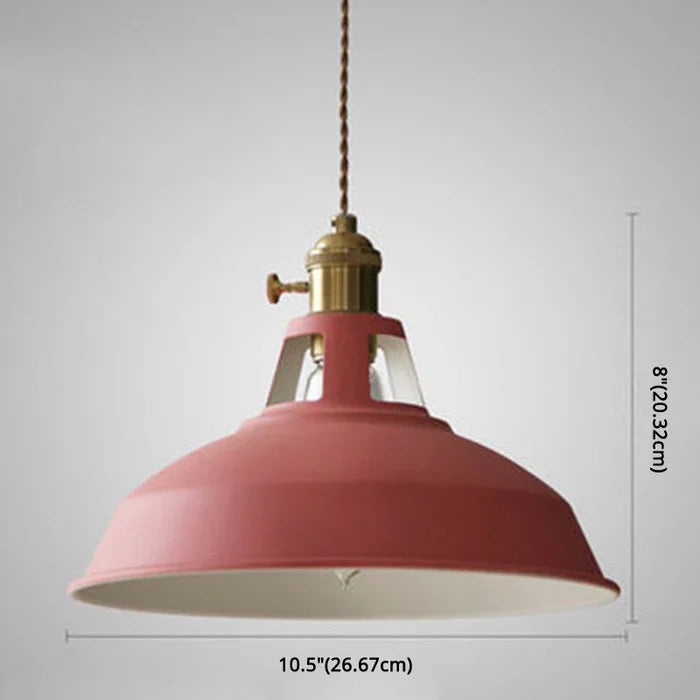 Hengende Lampa i Industriell Stil – Skapa Unik Atmosfär
