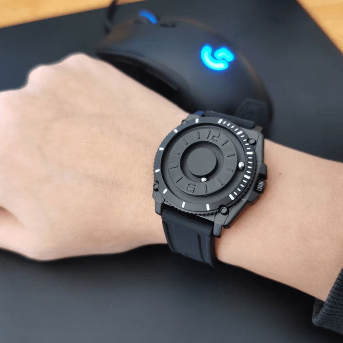 Herr Magnetisk Ballklokke – Innovativ Tidsvisning med Stil