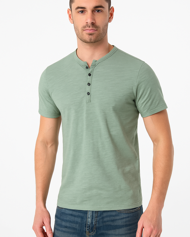 Herres Henley Skjorta – Stil och Komfort med Korta Ärmar