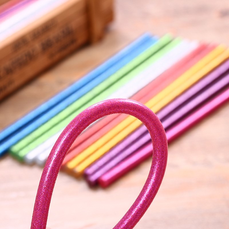 Universella Smeltelimstifter för DIY och Kreativa Projekt