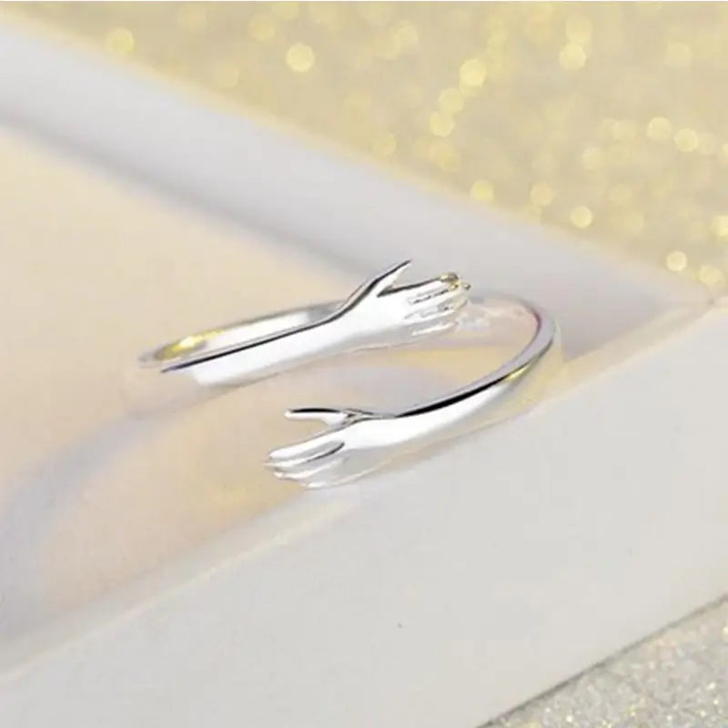 Unisex Justerbar Klemring i Silver – Symbol på Kjärlighet och Vennskap