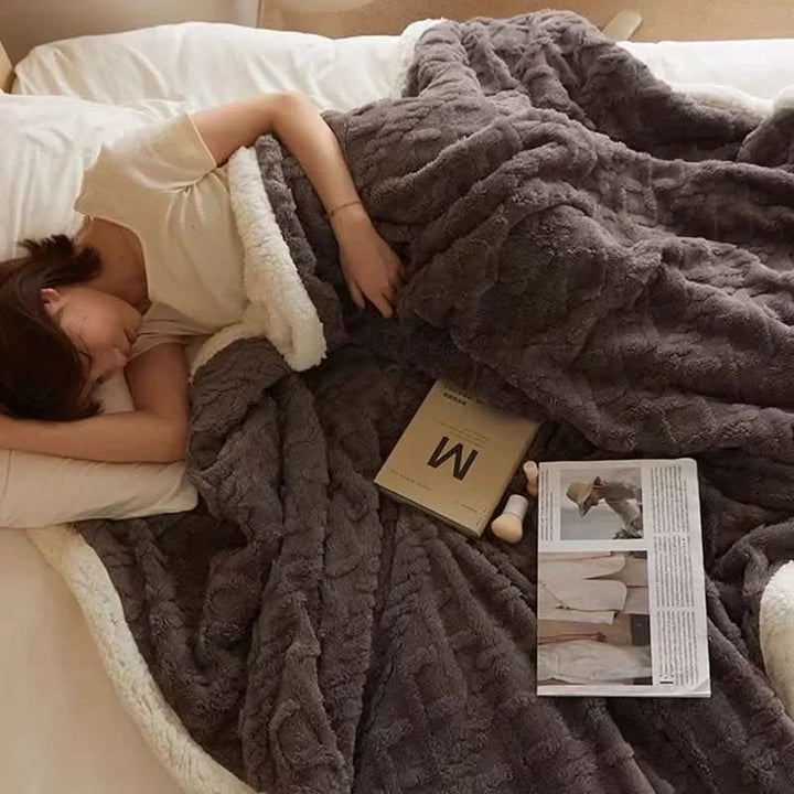 Mysig Vinterteppe med Tosidig Design – Varm Modern Komfort