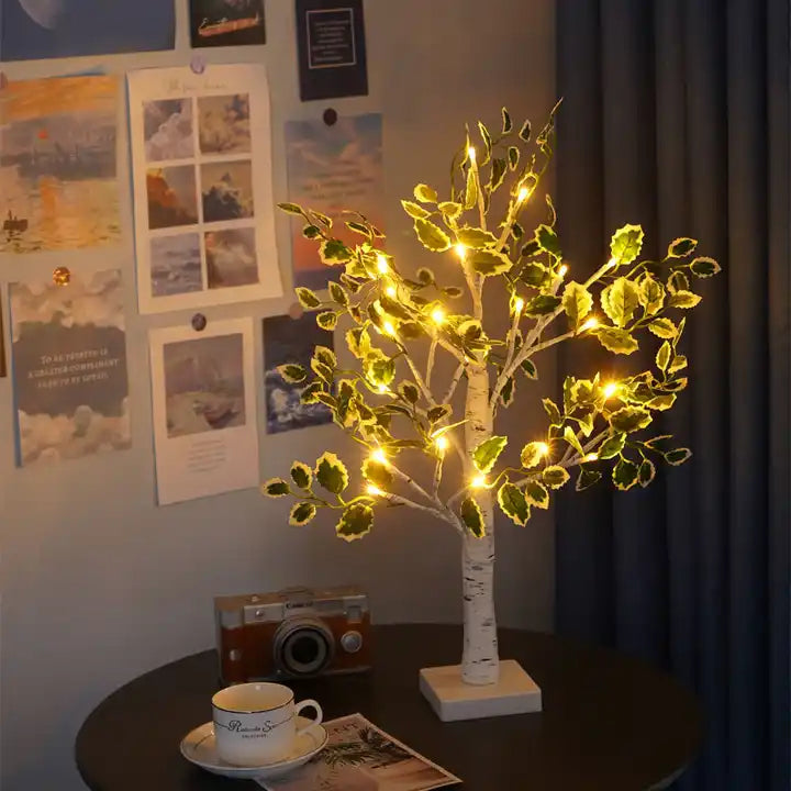 LED Juletrebelysning - Grönne Blader | Festlig Dekor